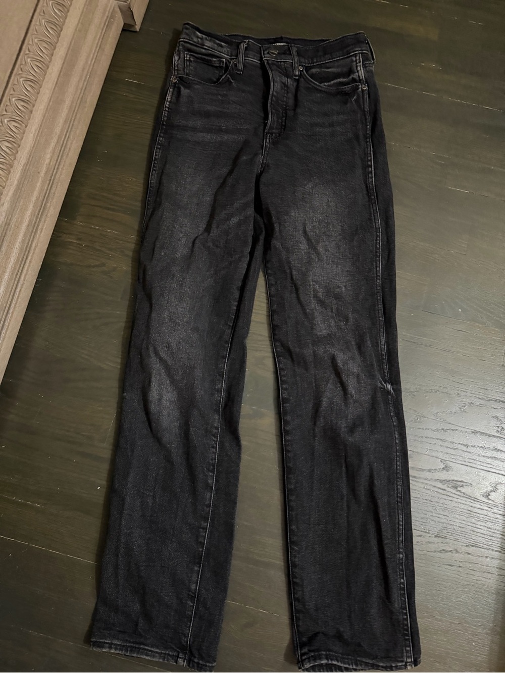Express Women's Black Straight-Leg Jeans 4 high waist